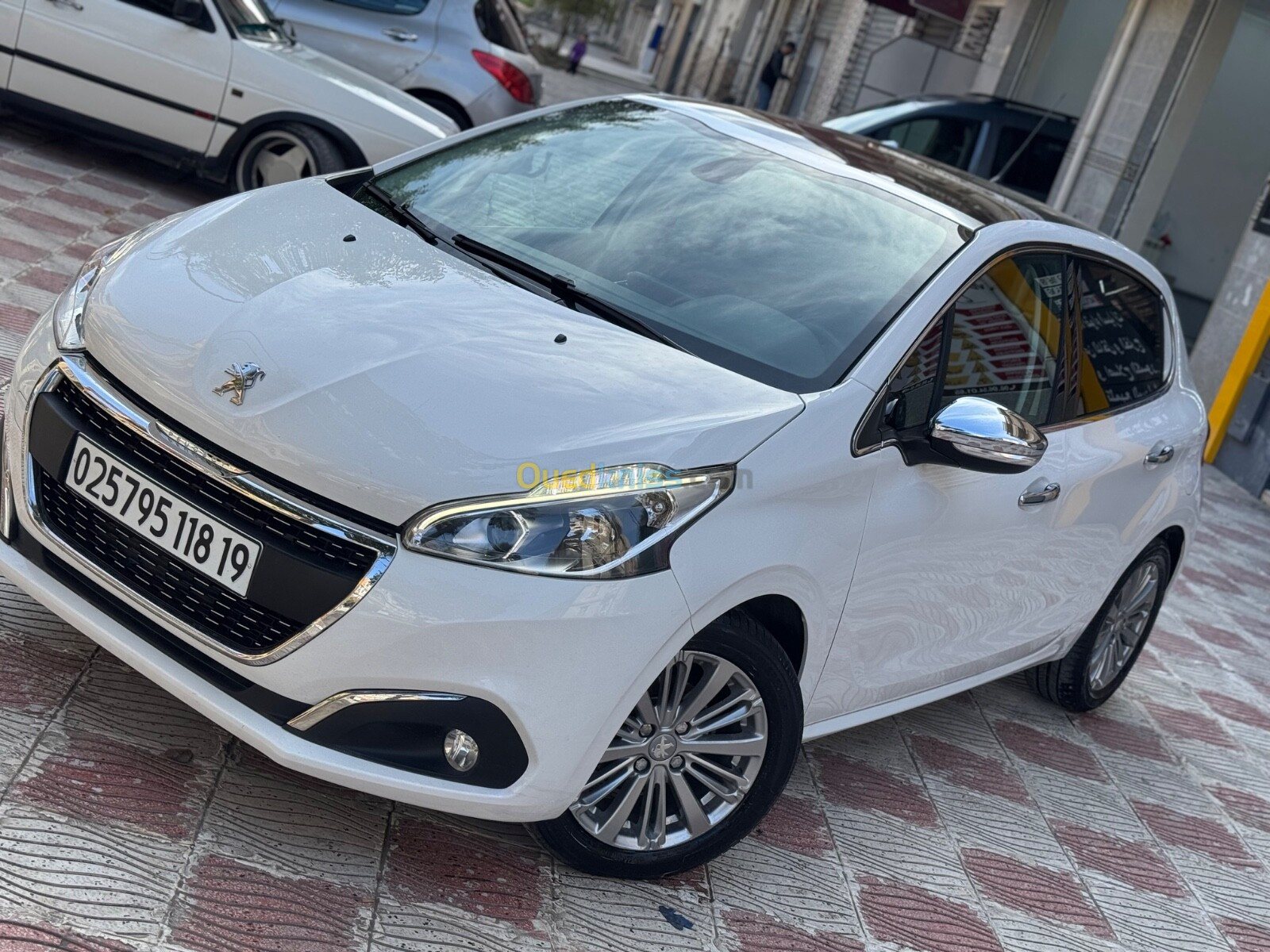 Peugeot 208 2018 Allure Facelift