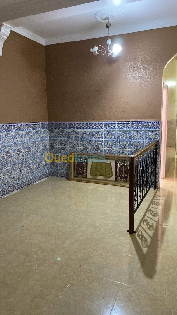 Location Niveau De Villa F3 Alger Bouzareah