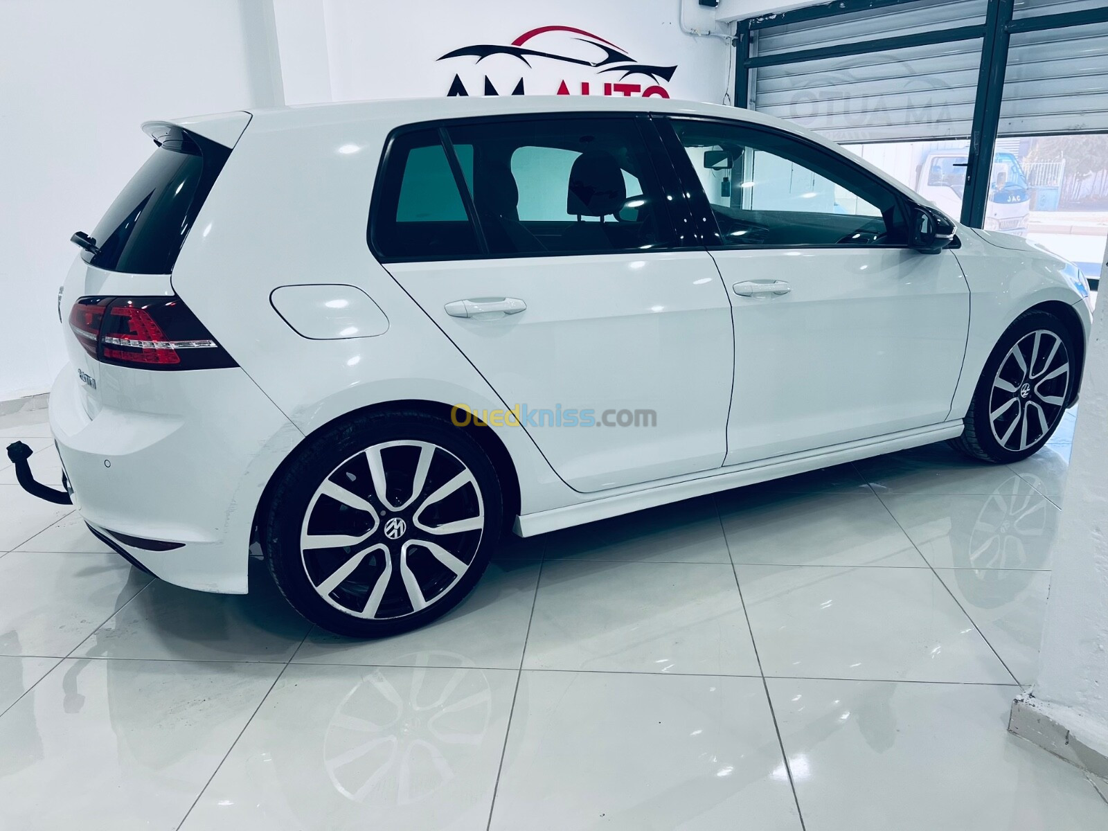 Volkswagen Golf 7 2016 Kara +