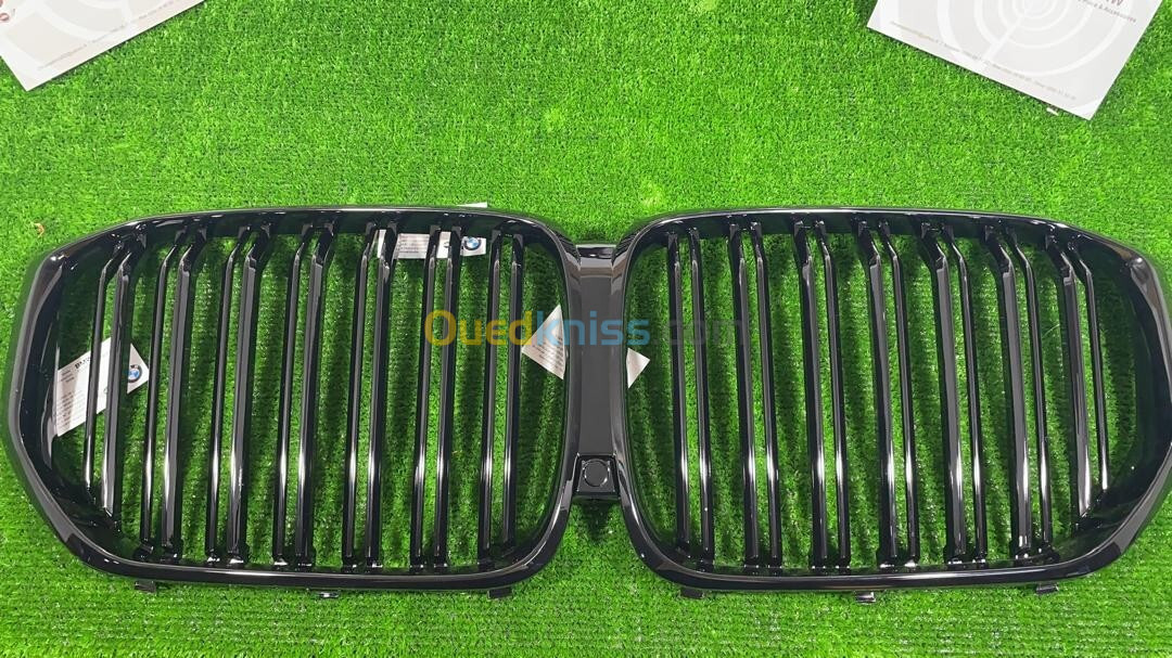 GRILLE BMW E36/E46/E60/E900/F30/F10/F20/G20/G30/G05.....