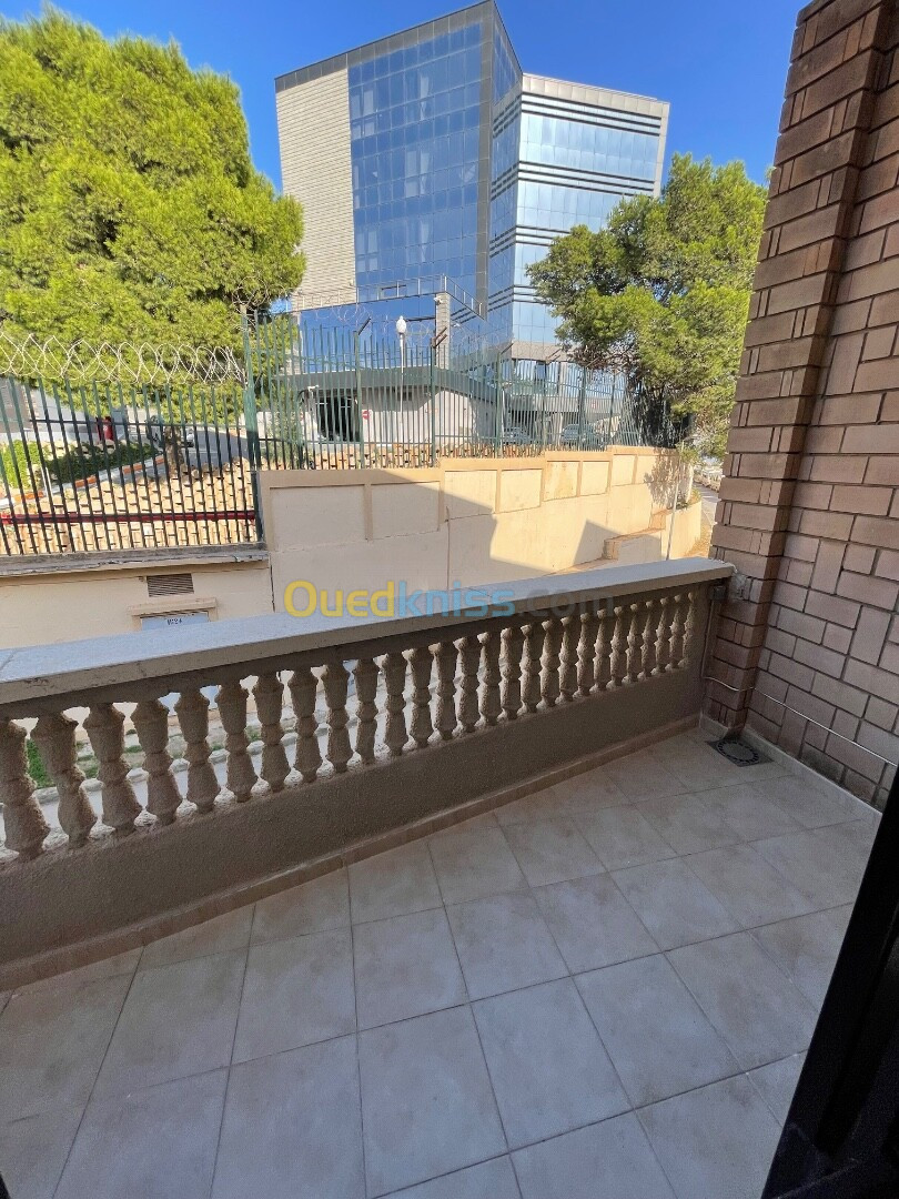 Location Niveau De Villa F6 Alger Hydra