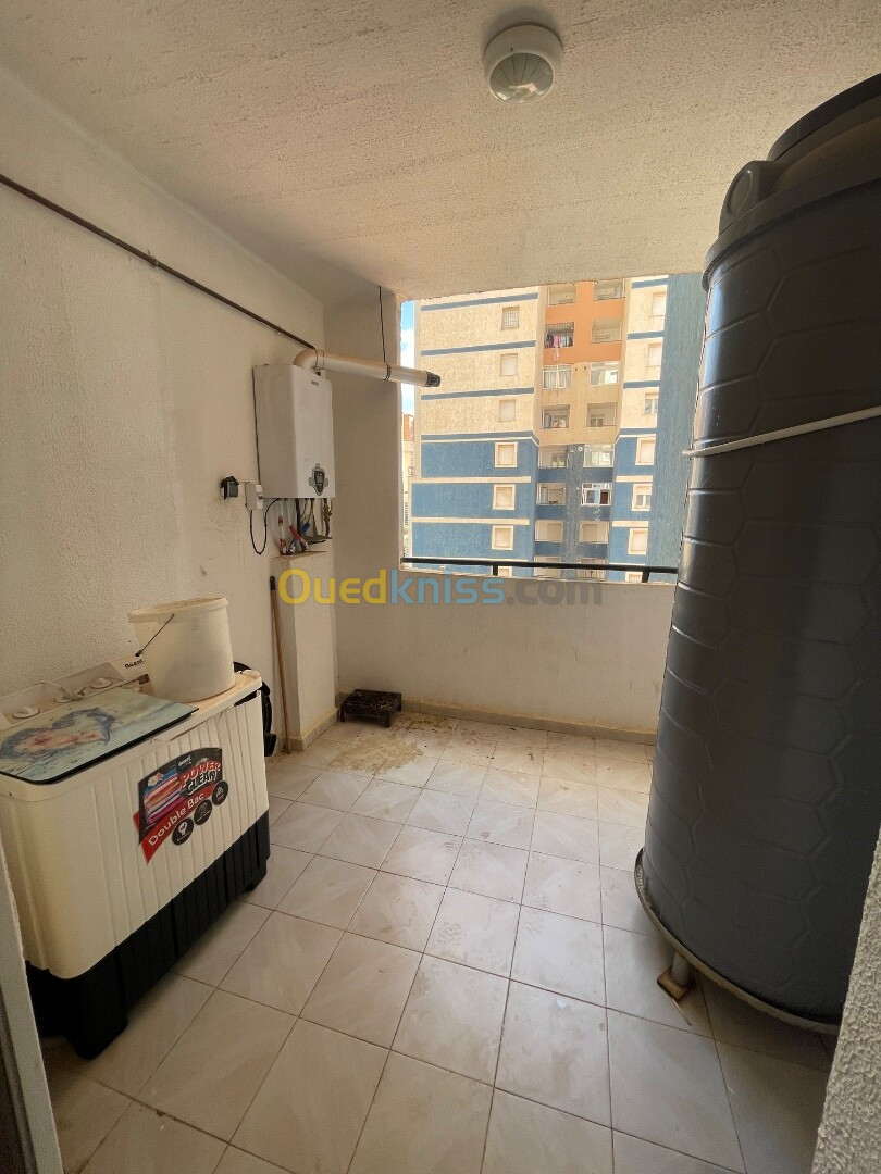 Location Appartement F5 Alger Mahelma