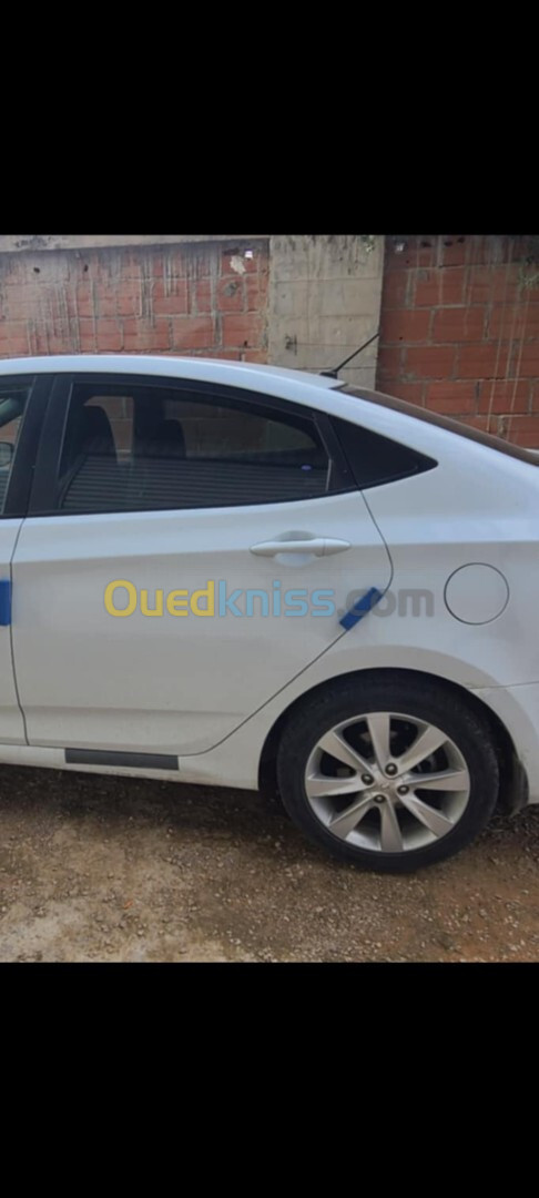 Hyundai Accent RB  4 portes 2018 GL+