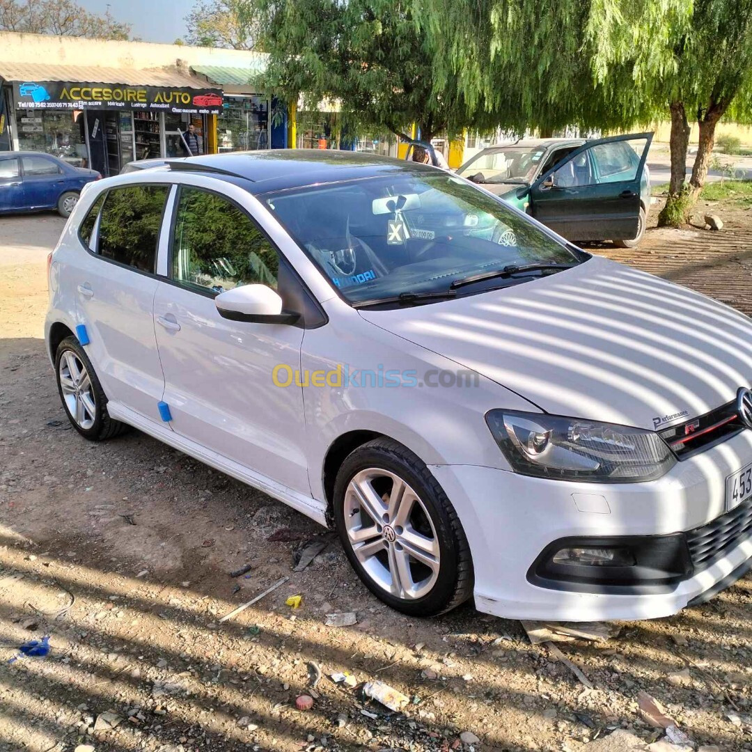 Volkswagen Polo 2014 R-line