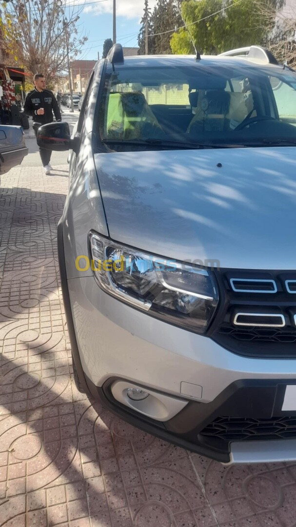 Dacia Sandero 2021 Stepway PRIVILEGE