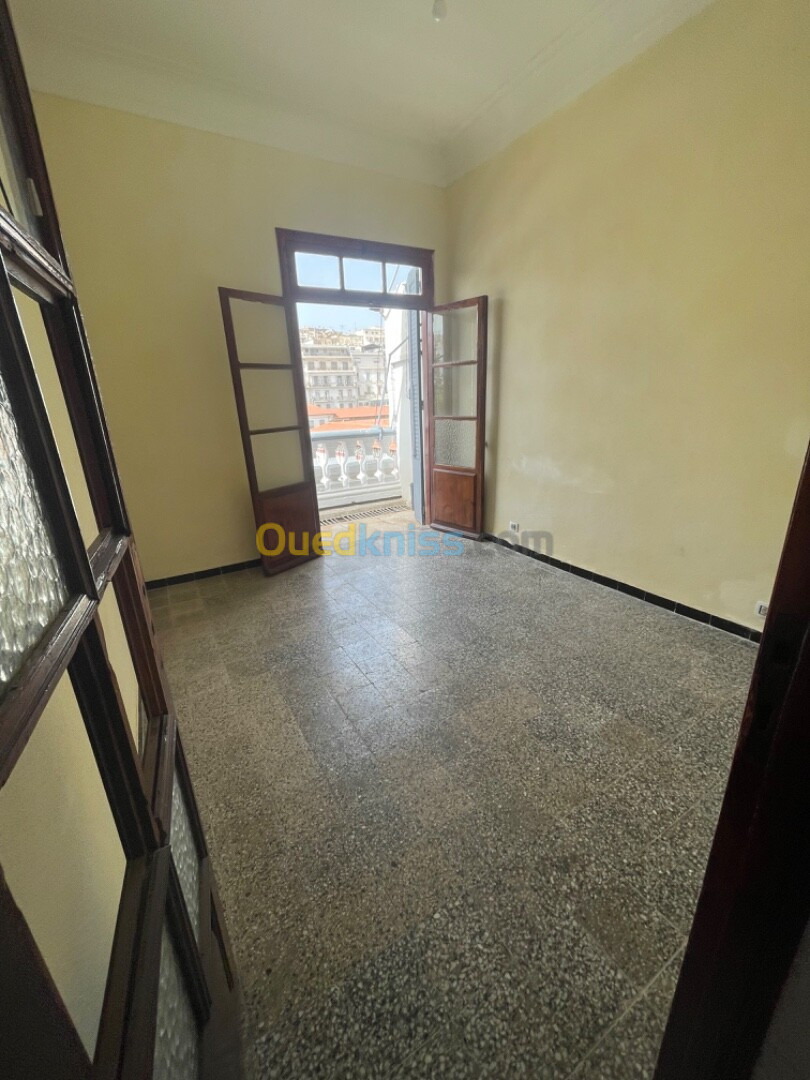 Vente Appartement F2 Alger Alger centre