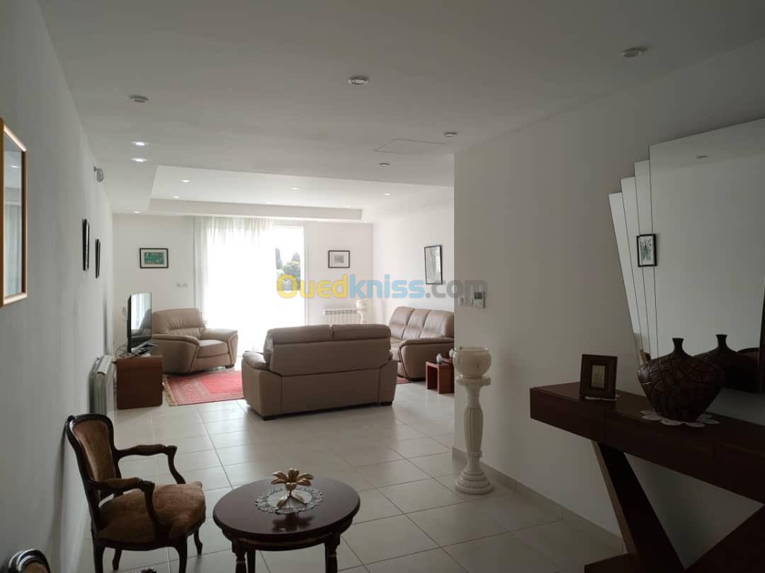 Location Appartement F4 Alger Hydra