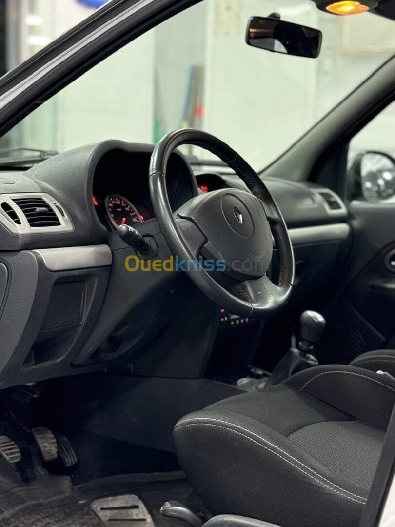 Renault Clio Campus 2015 Clio Campus