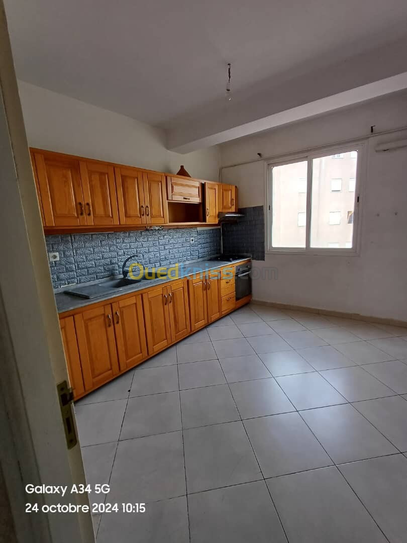 Location Appartement F3 Alger Ain naadja