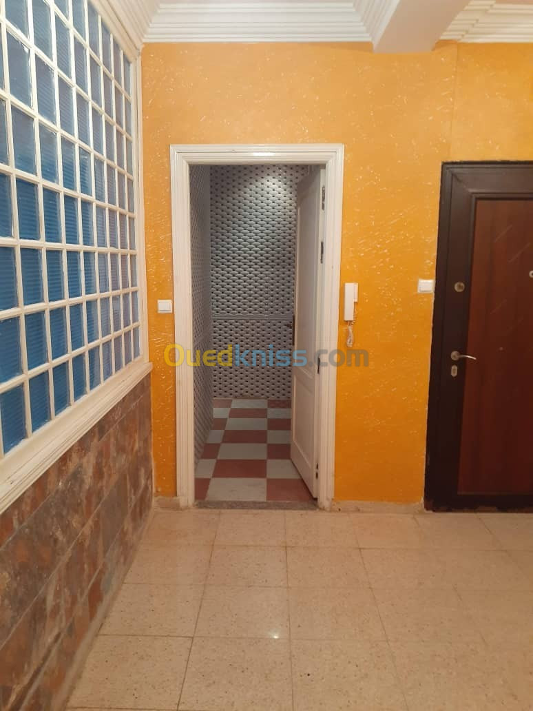 Location Niveau De Villa F3 Alger Ain naadja