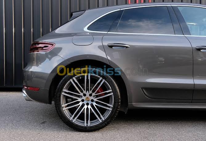 3 jantes alliage original porsche macan 2019