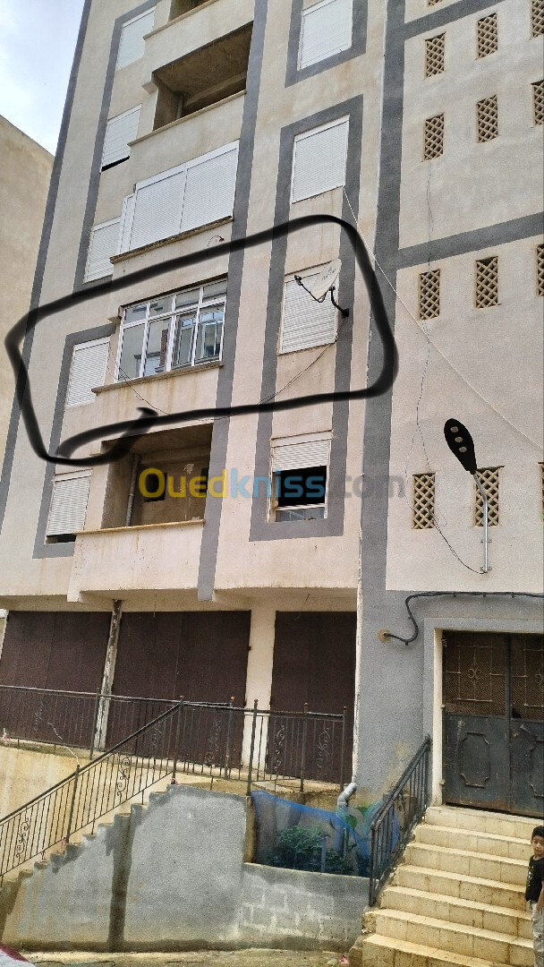 Vente Appartement F4 Skikda Ramdane djamel