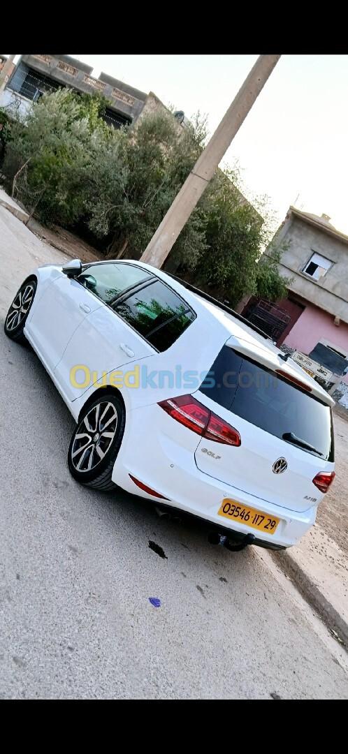 Volkswagen Golf 7 2017 Carat plis