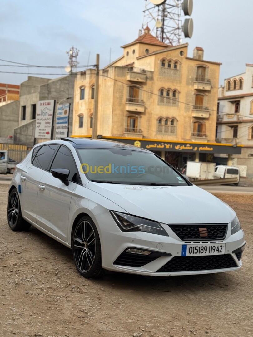 Seat Leon 2019 Cupra copper