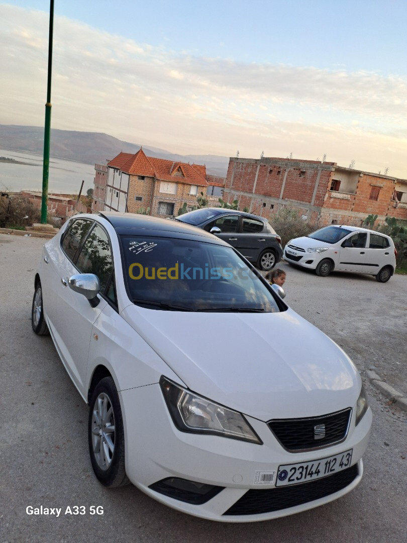 Seat Ibiza 2012 Fully +Toit ouvrant