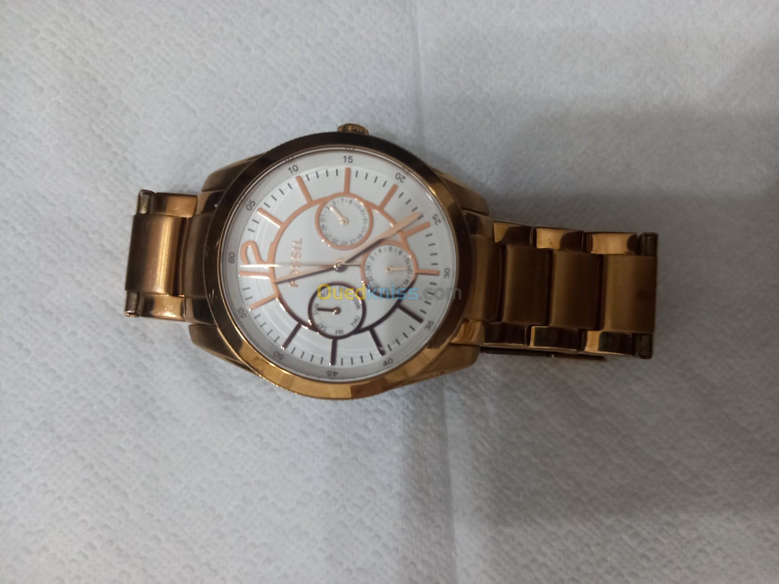 Montre femme marque fossil 