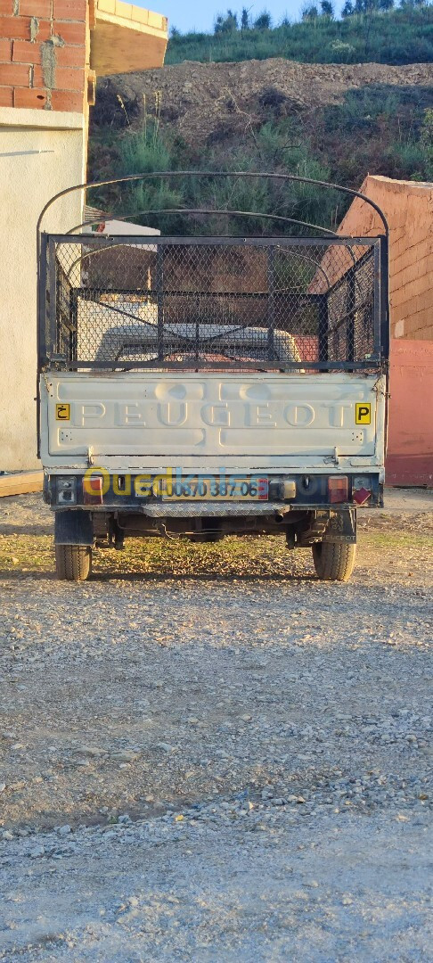 Peugeot 504 1987 Bâché