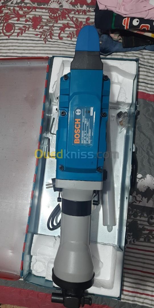 Marteau Piqueur BOSCH 3600W