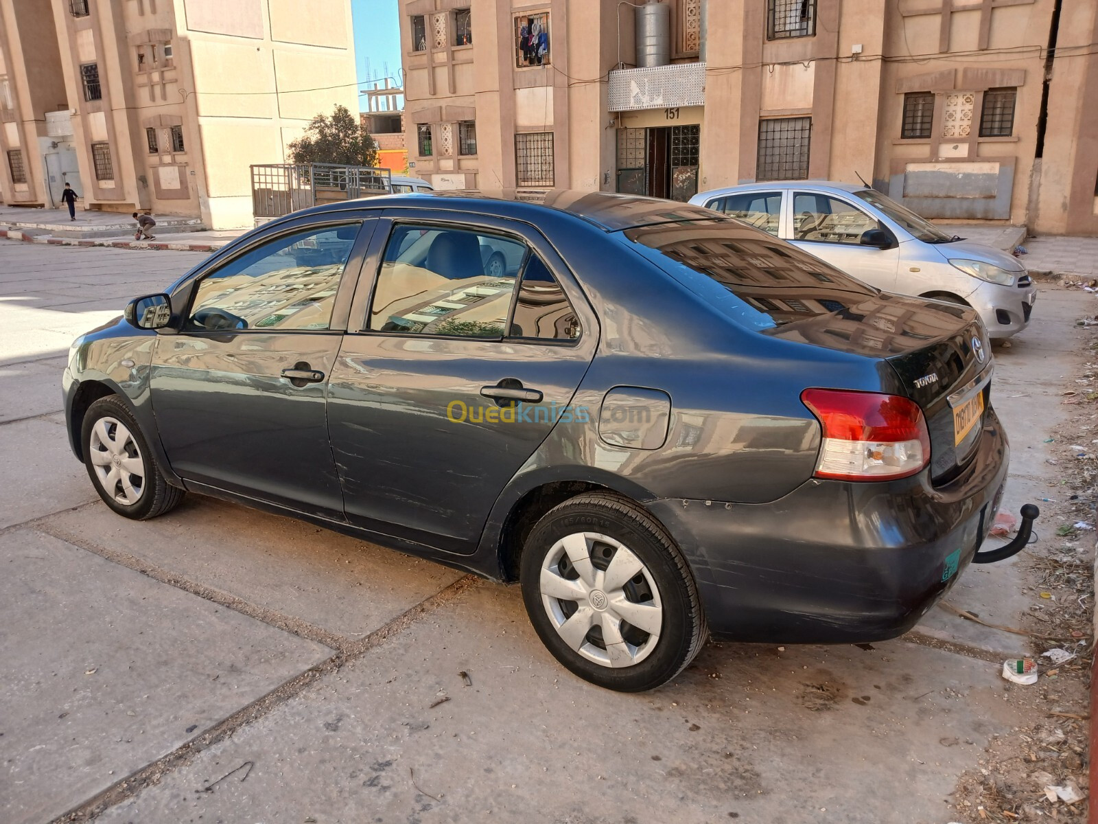 Toyota Yaris Sedan 2009 SD 23