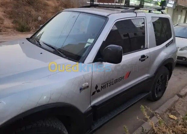 Mitsubishi Pajero Court 2004 Pajero Court