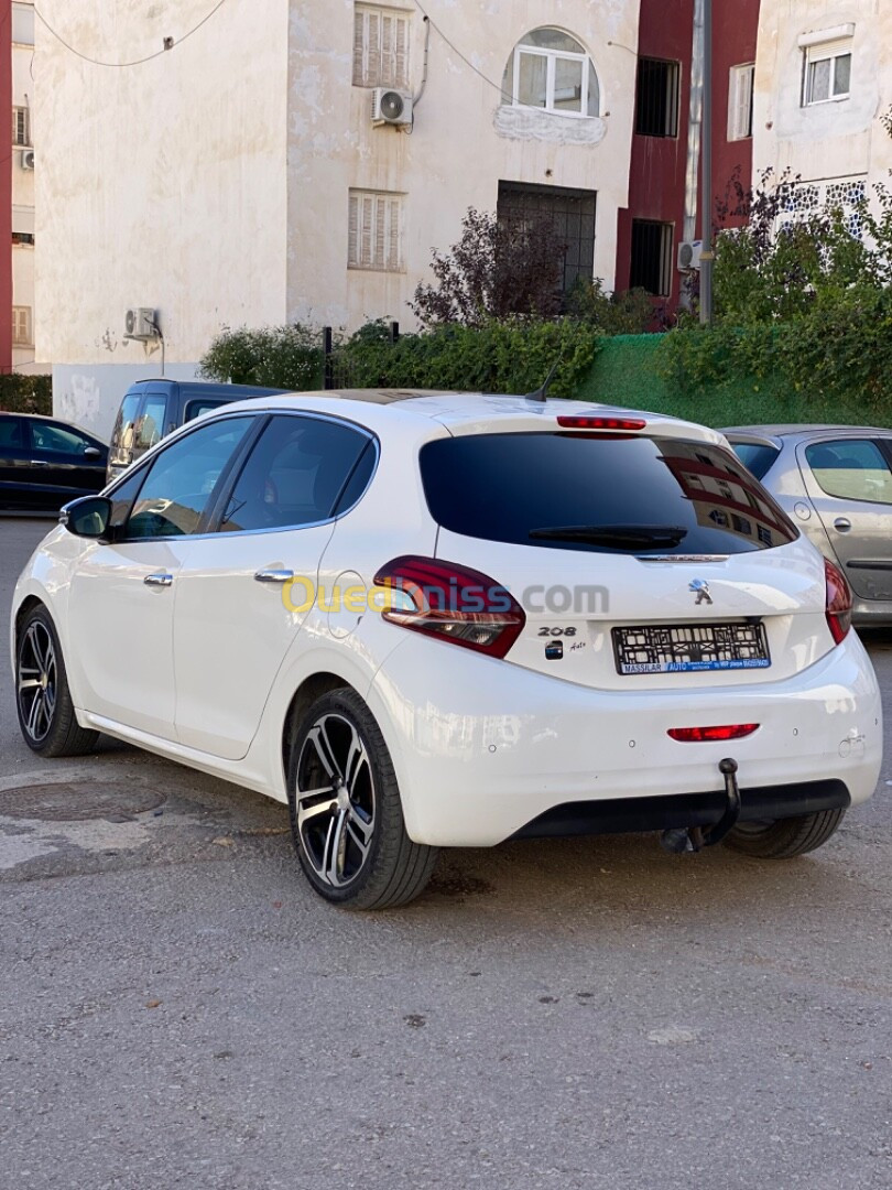 Peugeot 208 2020 Allure Facelift