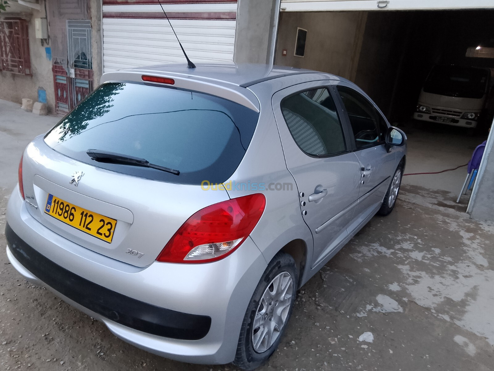 Peugeot 207 2012 Fennec