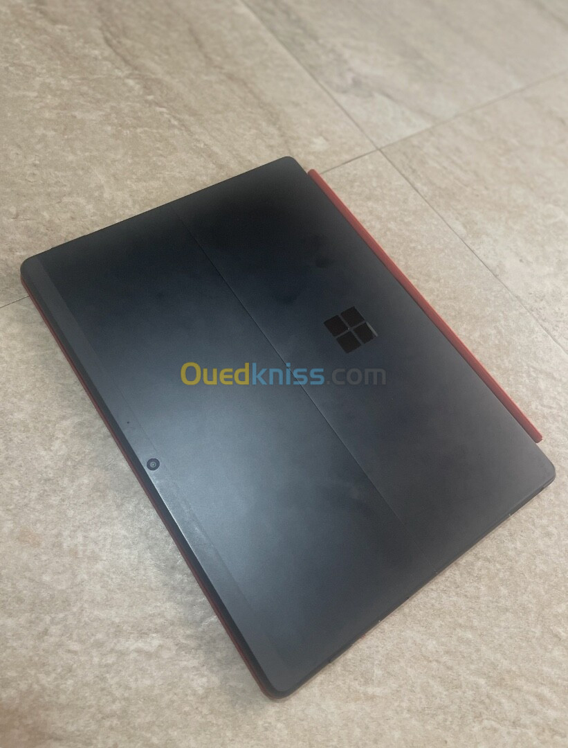 Microsoft Surface Pro X LTE