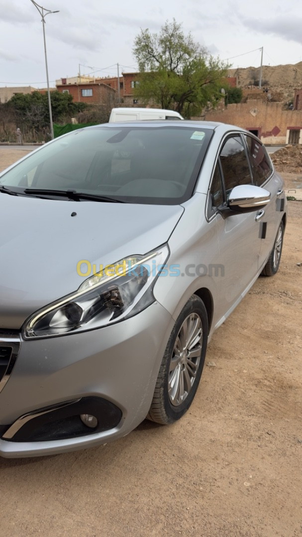 Peugeot 208 2019 Allure Facelift