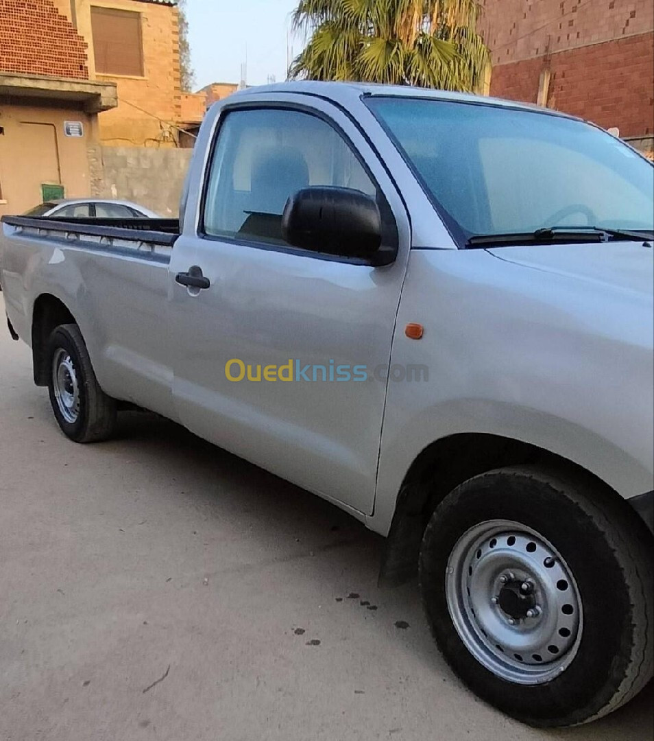 Toyota Hilux 2012 