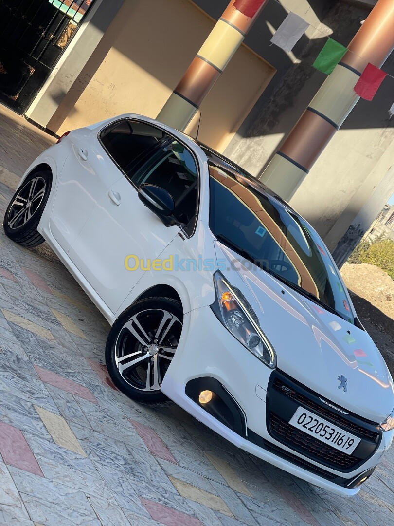 Peugeot 208 2016 