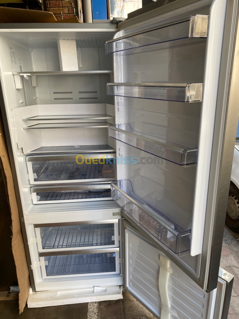 Réfrigérateur BEKO Combiné 630L