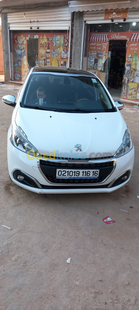 Peugeot 208 2016 Allure Facelift