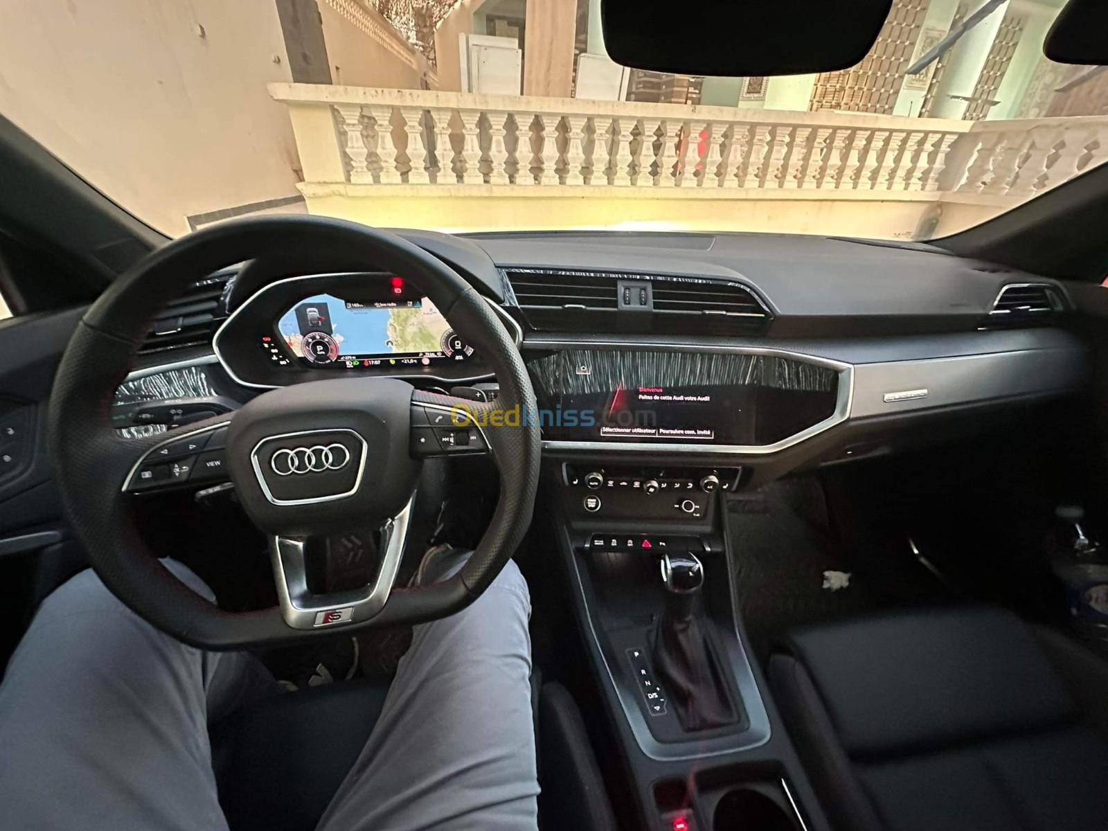 Audi Q3 2021 Black black