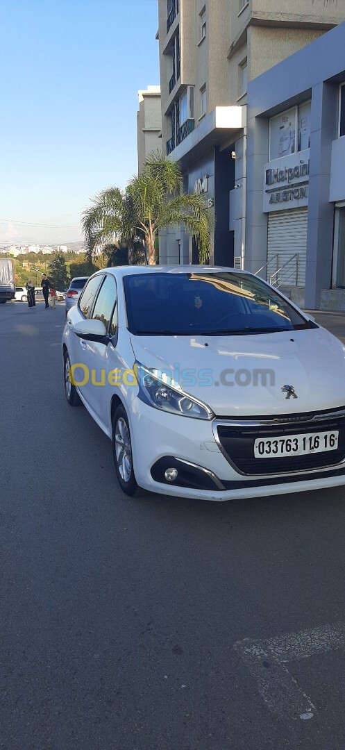 Peugeot 208 2016 Active Facelift