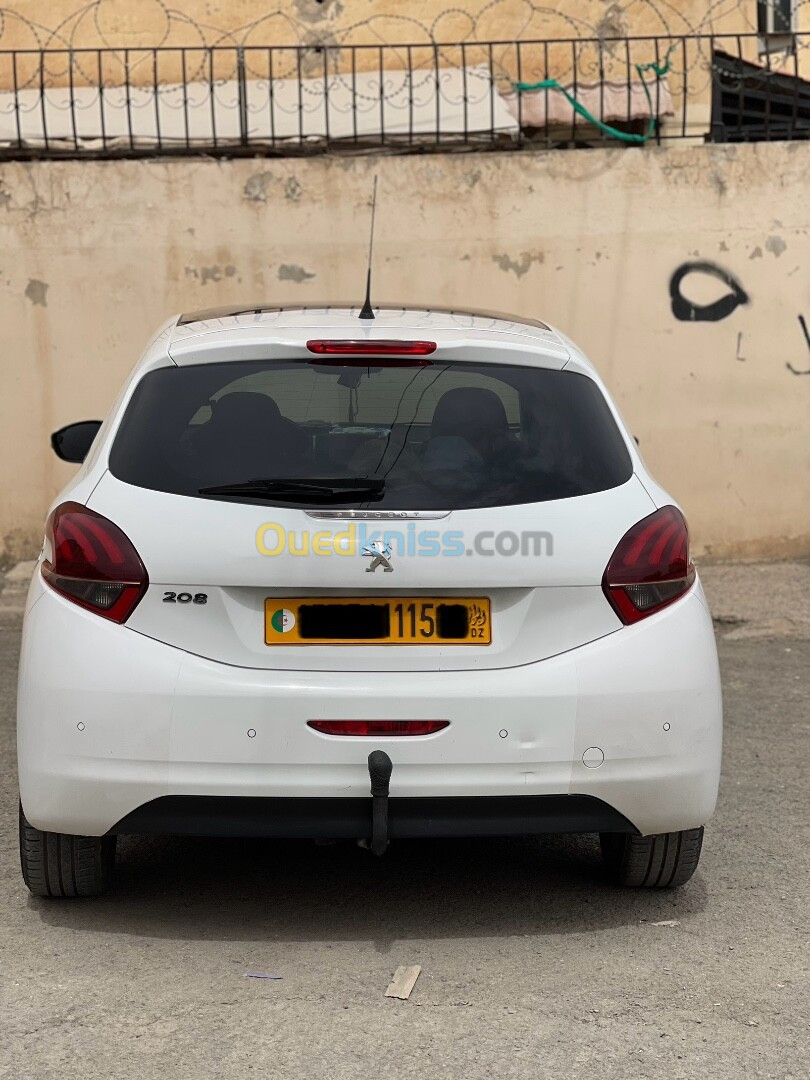 Peugeot 208 2015 Allure Facelift