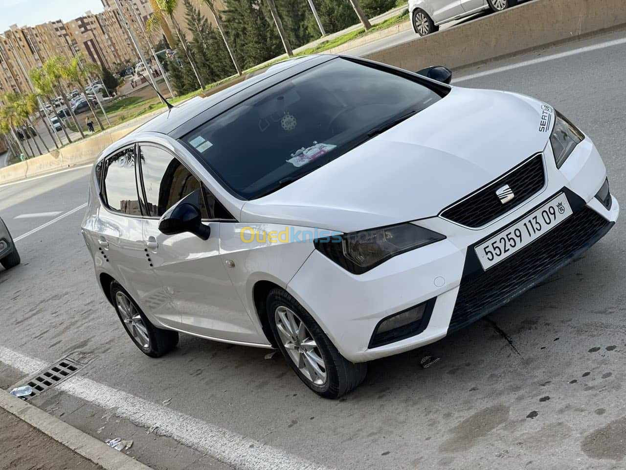 Seat Ibiza 2013 Fully +Toit ouvrant