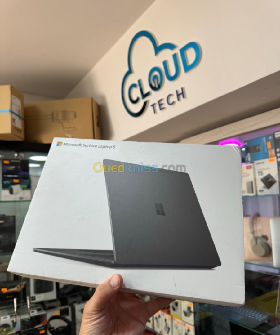 Surface Laptop 5 i5 12th 8G 512G