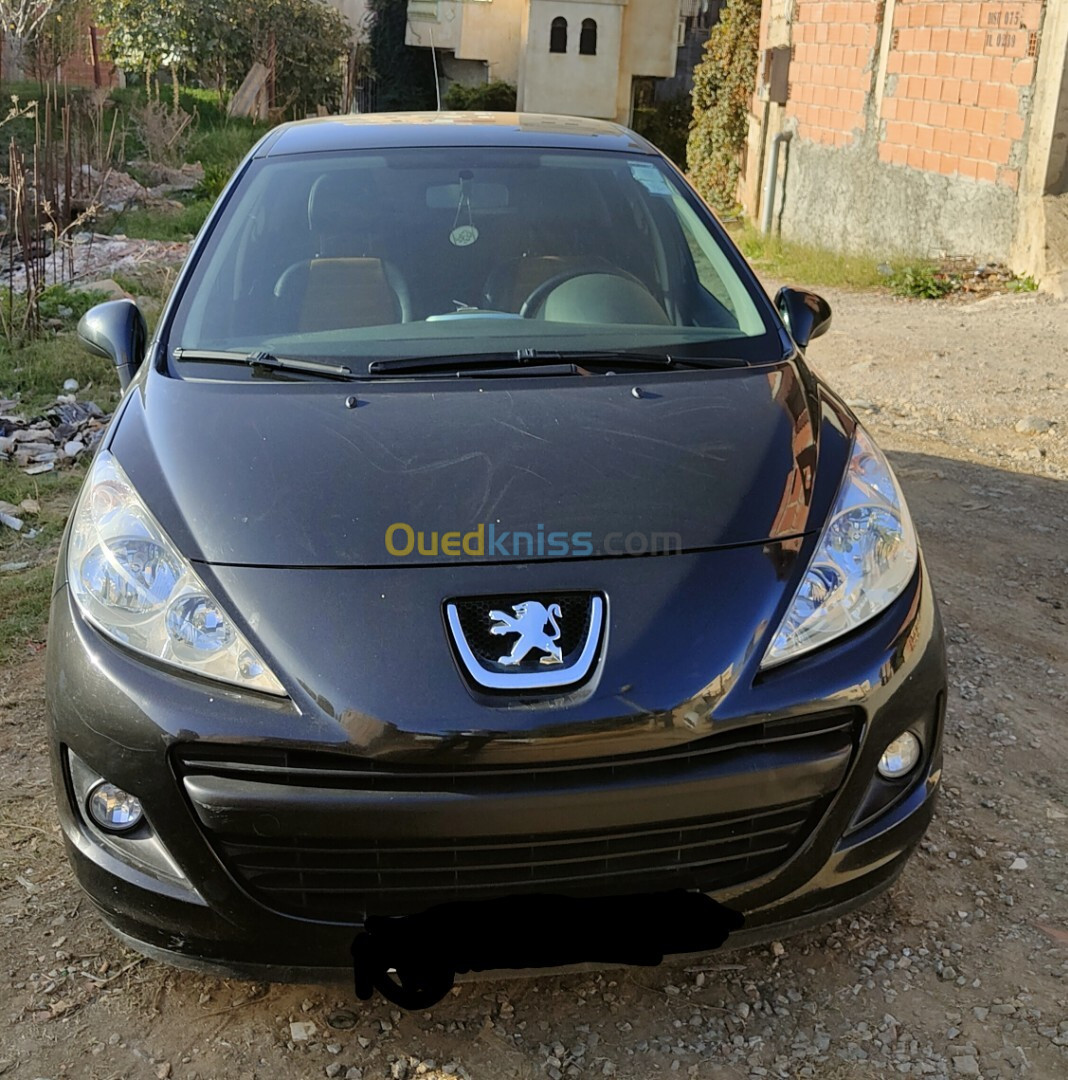 Peugeot 207 2012 