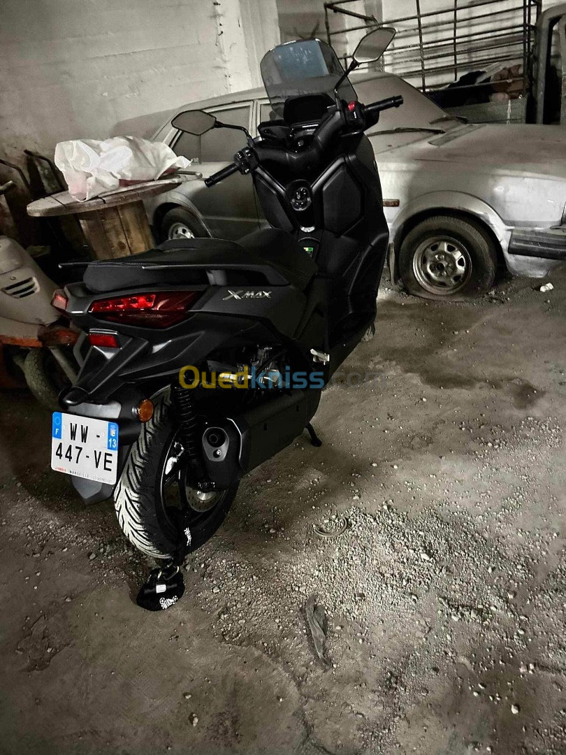 Yamaha Xmax 300 2023