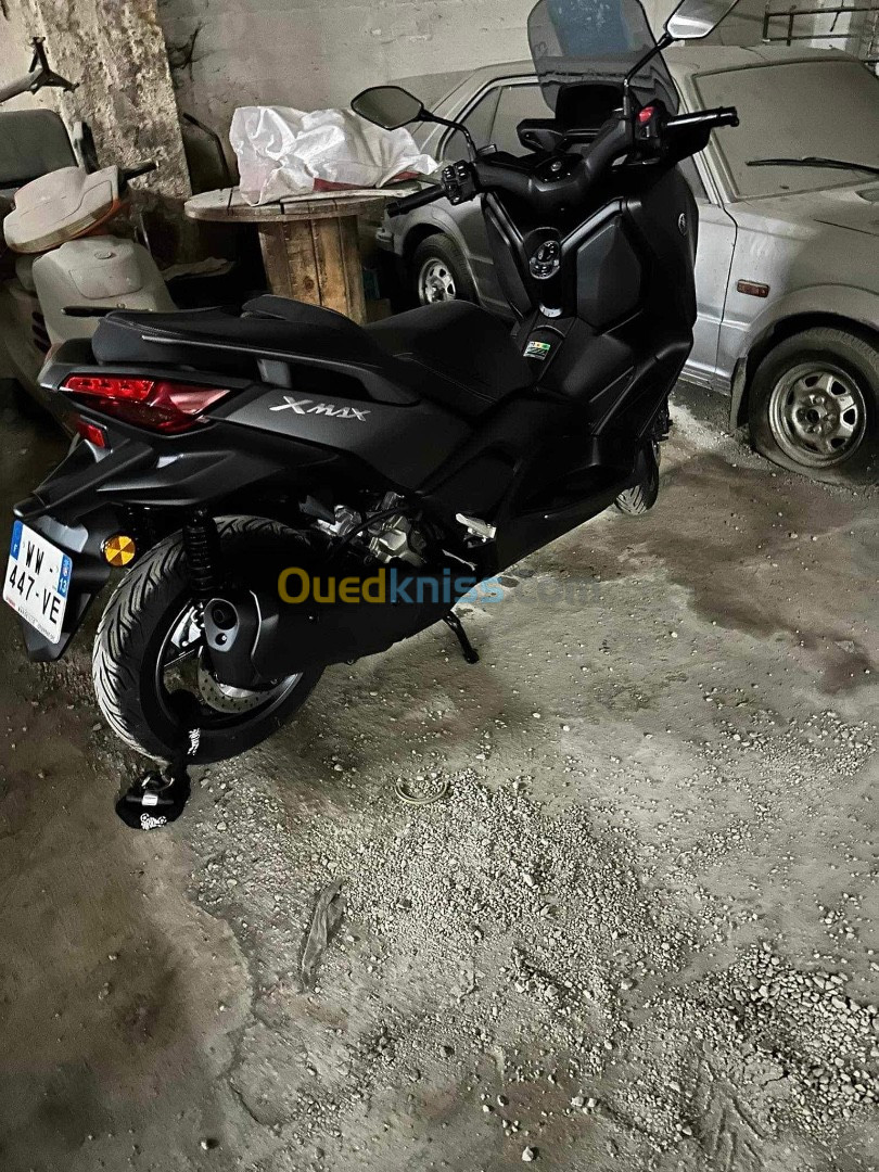 Yamaha Xmax 300 2023