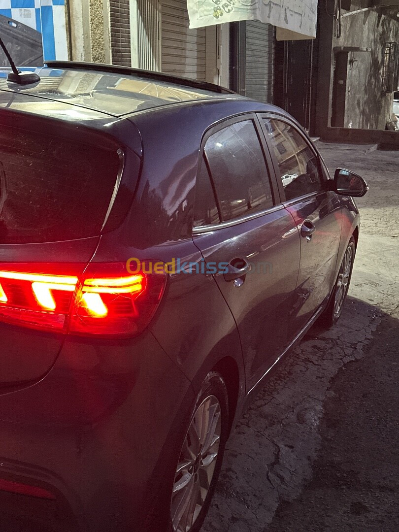 Kia Rio 2021 EX