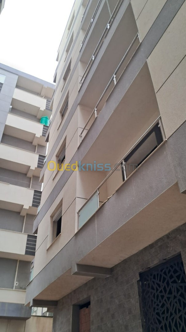 Vente Appartement F3 Alger Bordj el kiffan