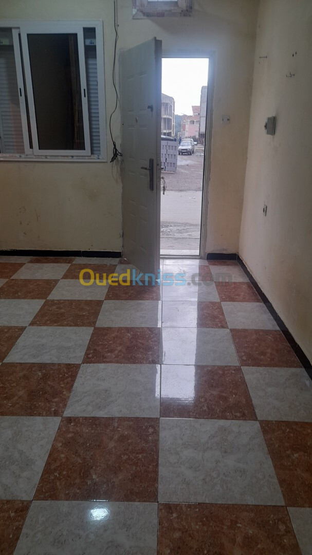 Location Appartement F1 Alger Zeralda