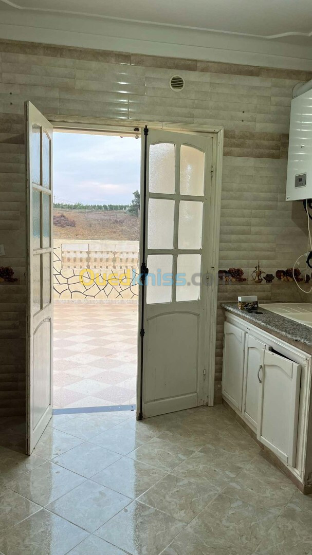 Location Appartement F3 Tipaza Kolea