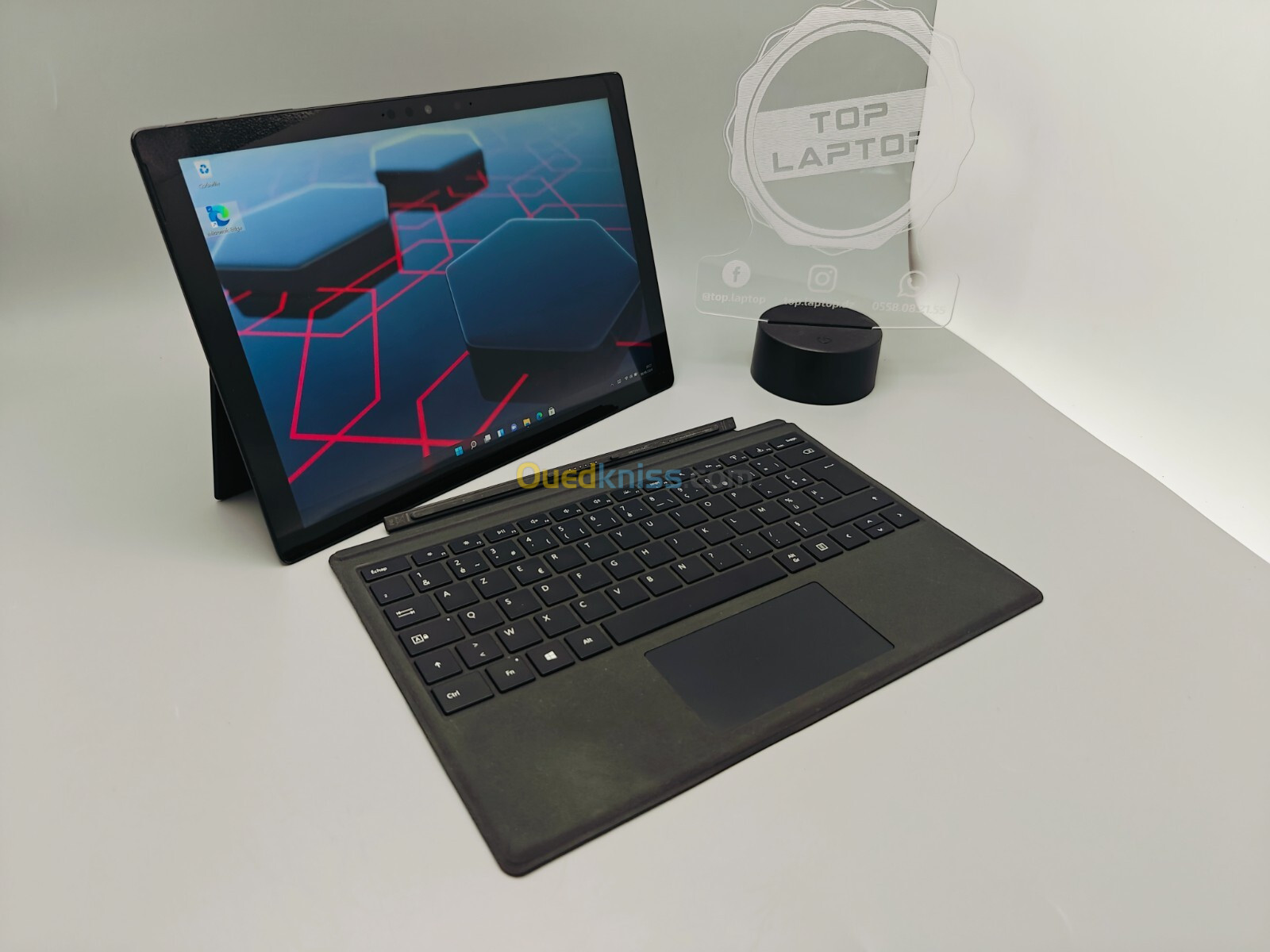 Microsoft Surface Pro 7 2-in-1 i7 1065G7 10eme 16GB 256GB SSD 12.3" 3K UHD TACTILE Black Edition