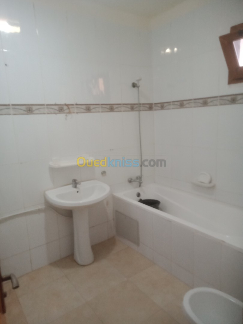 Vente Appartement F3 Tipaza Bou ismail