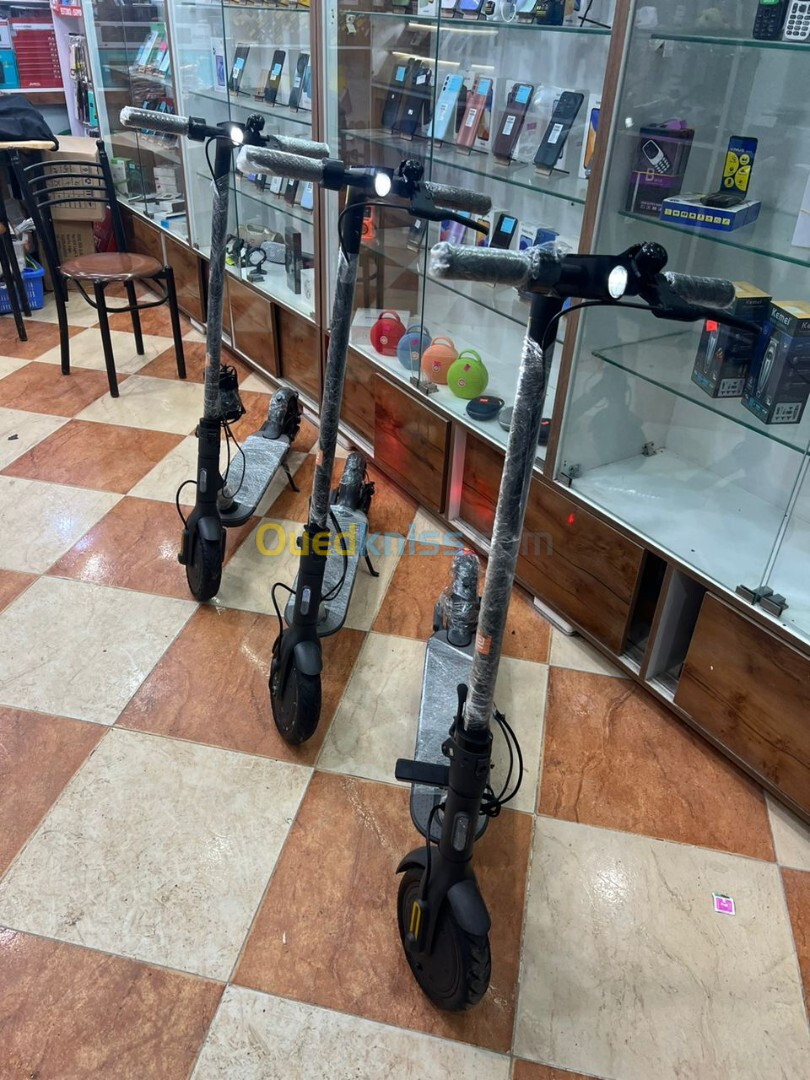 Trottinette électrique Xiaomi pro 3 تروتينات الكتريك سكوت