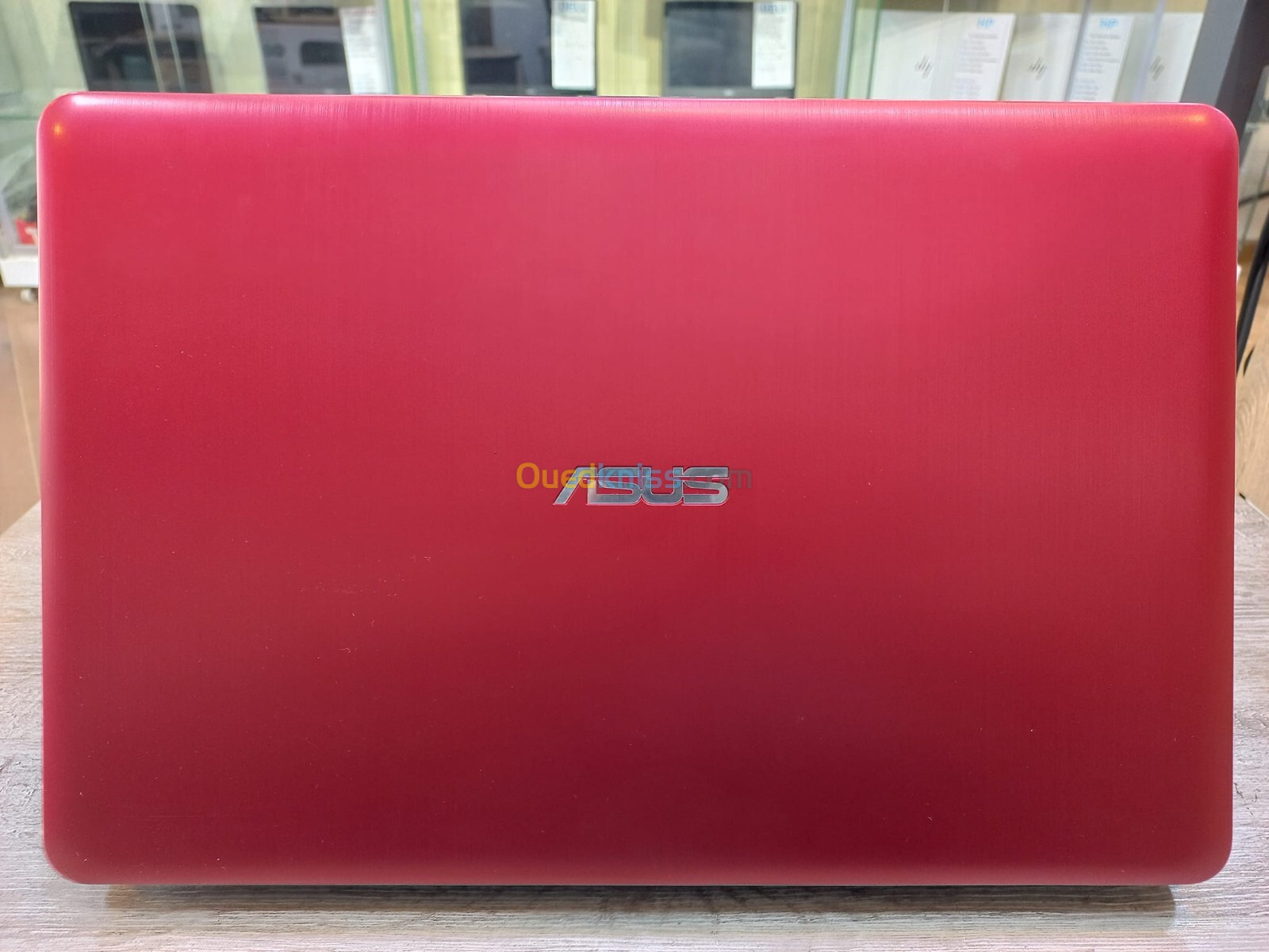 Asus D540y 04GB 500Gb 11P Tactile