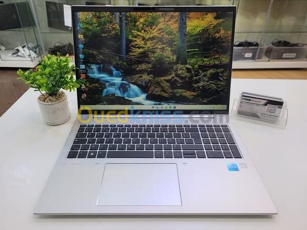 HP ELITEBOOK 860 G9 I5 12TH 08GB 512SSD 16P 4.40GHZ 