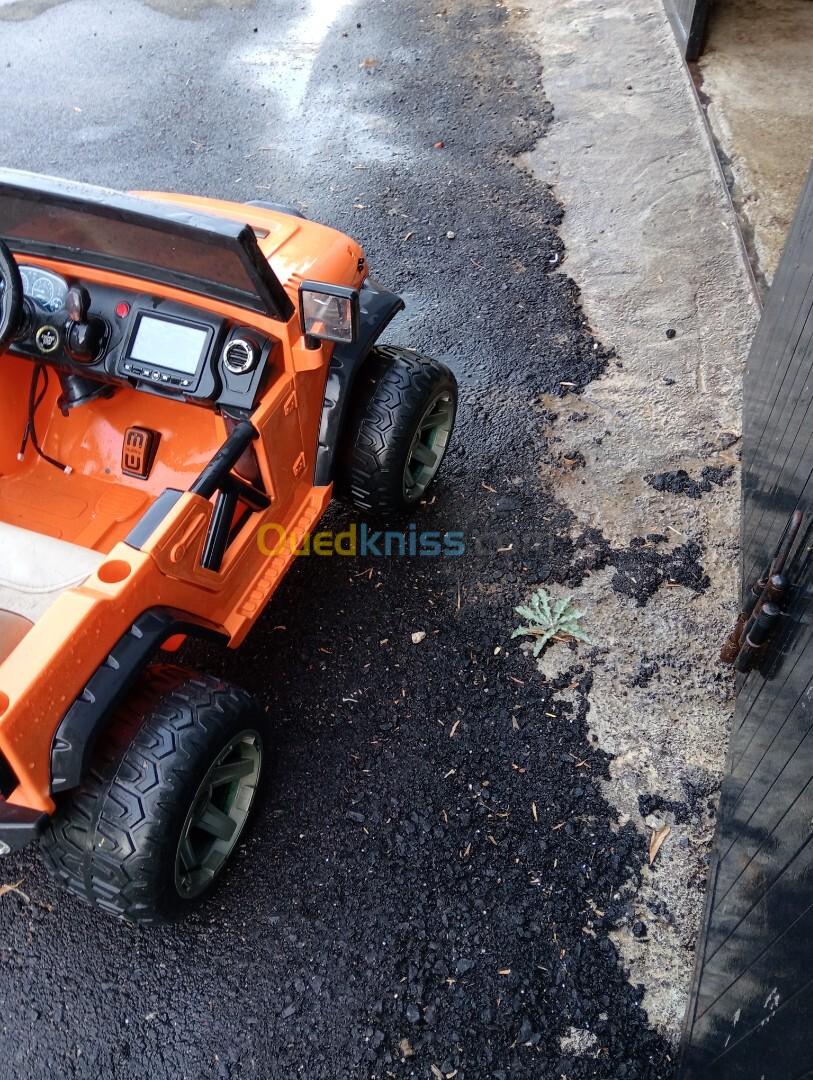 Voiture pour enfants 